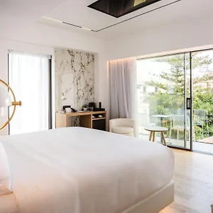 Ethereal White & - Adults Only Hotel