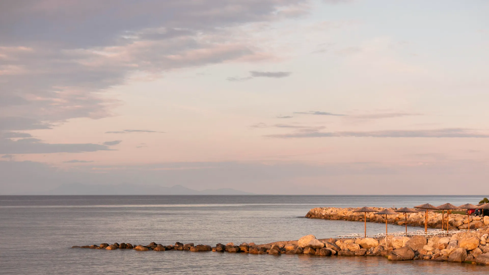 Calma Beach Hotel Stavros