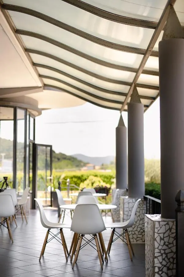 Calma Beach Hotel Stavros