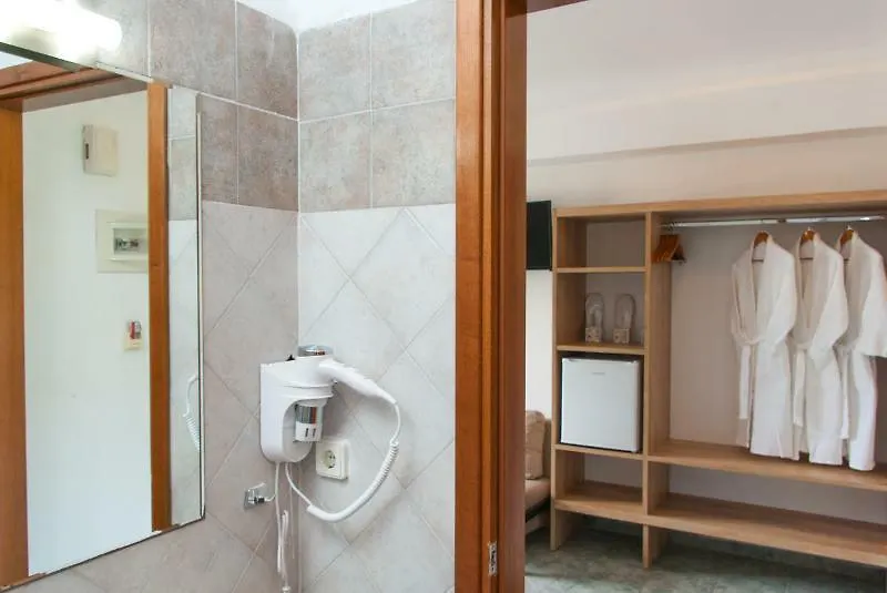 Calma Beach Hotel Stavros